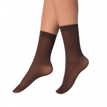 Mini media acanalada