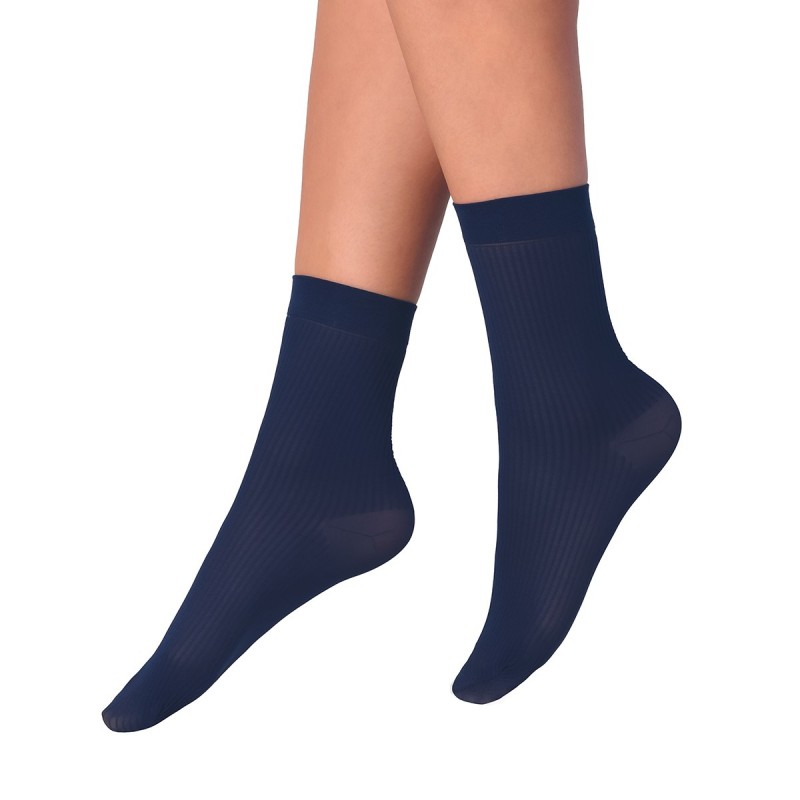 Mini media acanalada